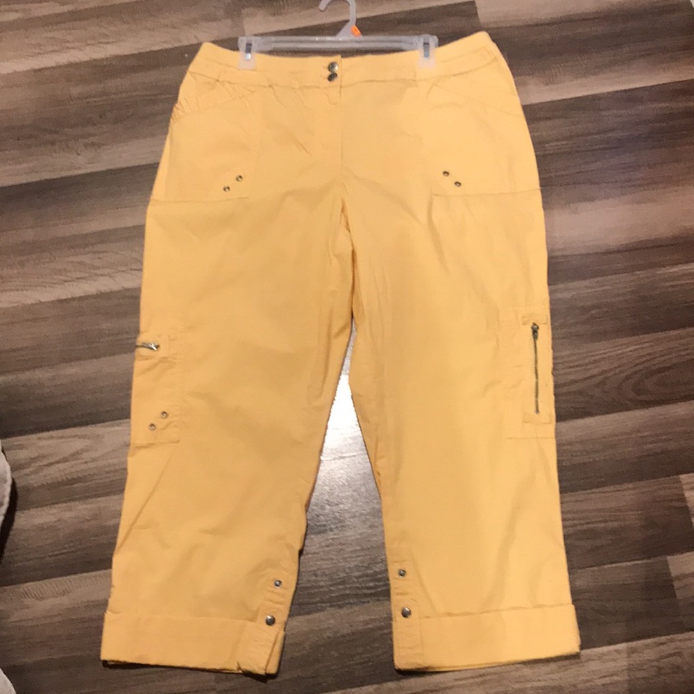Chico’s pants- size 25